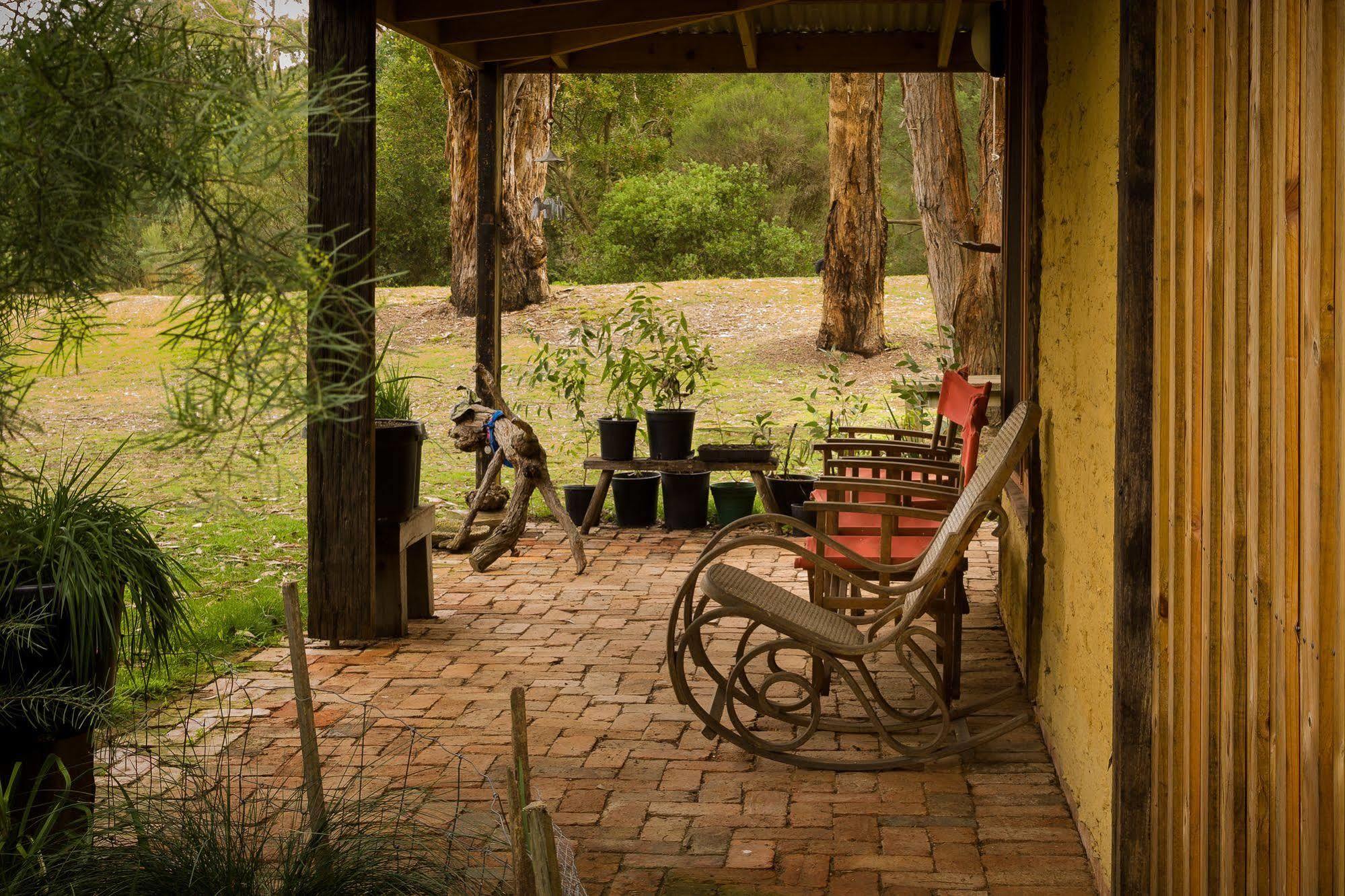 The Burrow At Wombat Bend Villa Dixons Creek Eksteriør bilde
